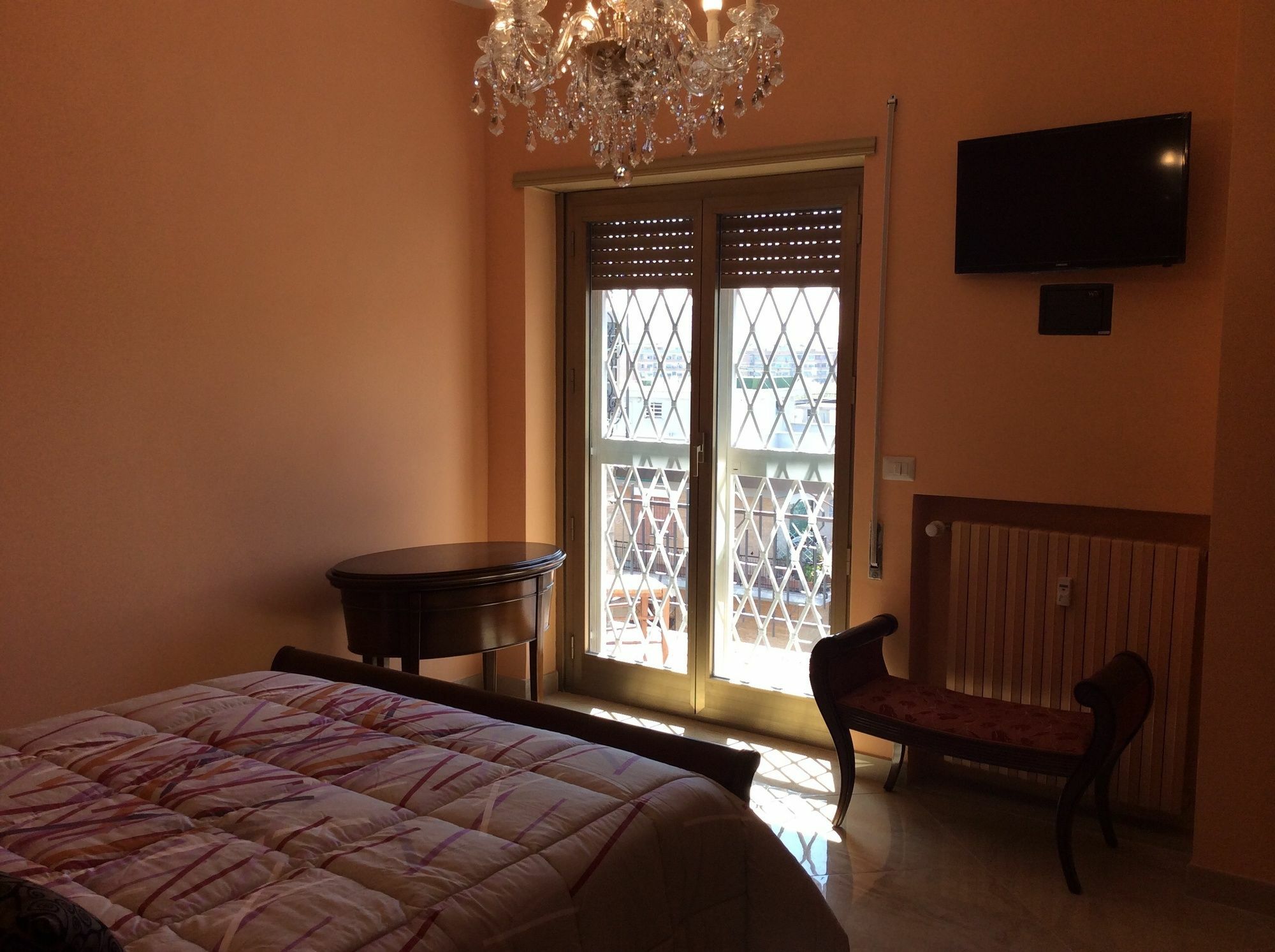 The Sun House Hotel Rome Bagian luar foto