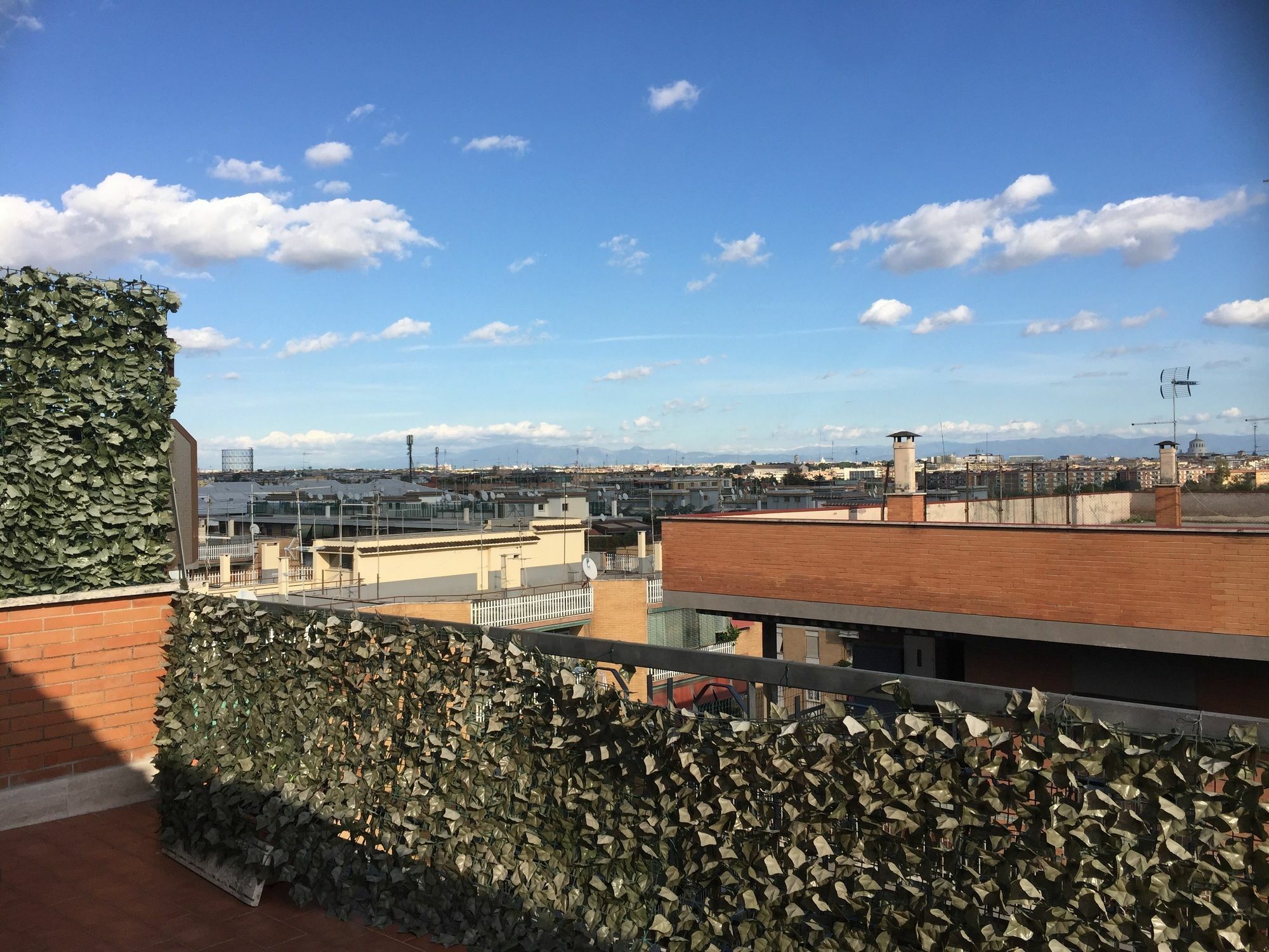 The Sun House Hotel Rome Bagian luar foto